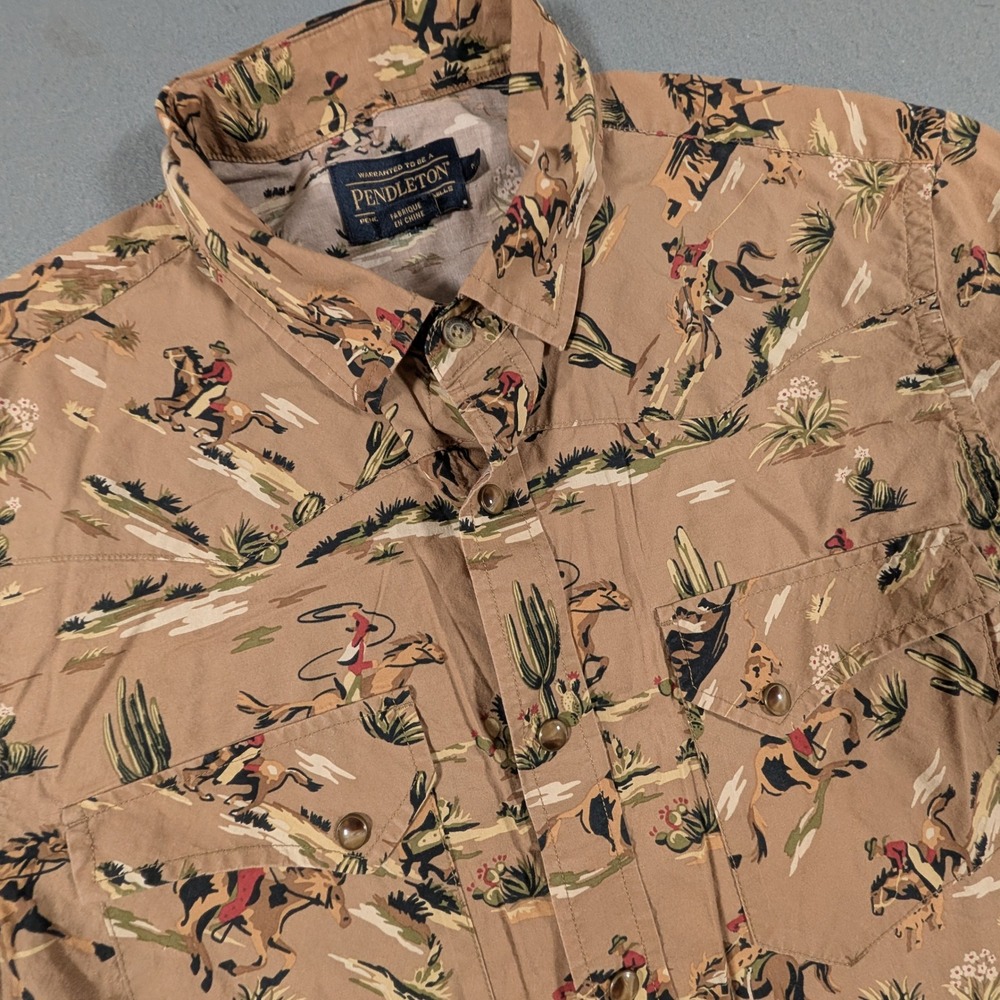 Pendleton Button Up Shirt Mens Medium Tan Western Desert Cowboy Print